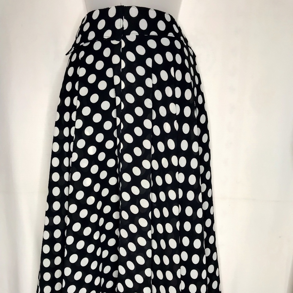 Black and White Polka Dot Skirt sz 10 Retro